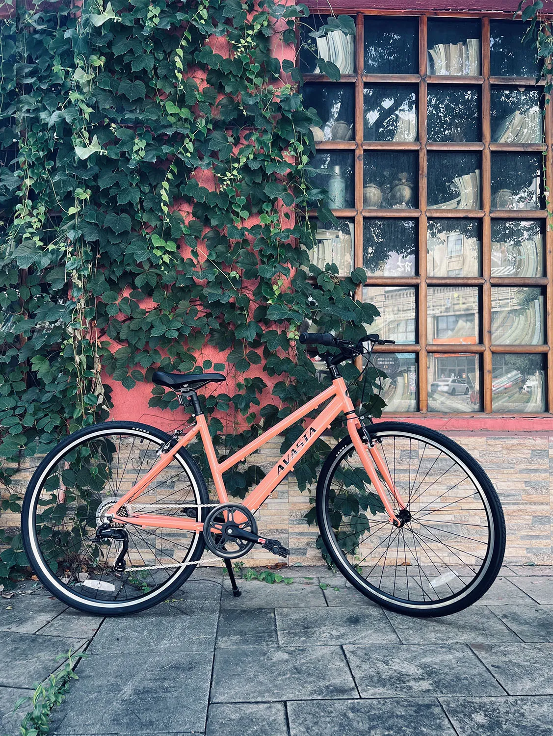 700C  Hybrid Bike with 7 Speed for Women-Populus