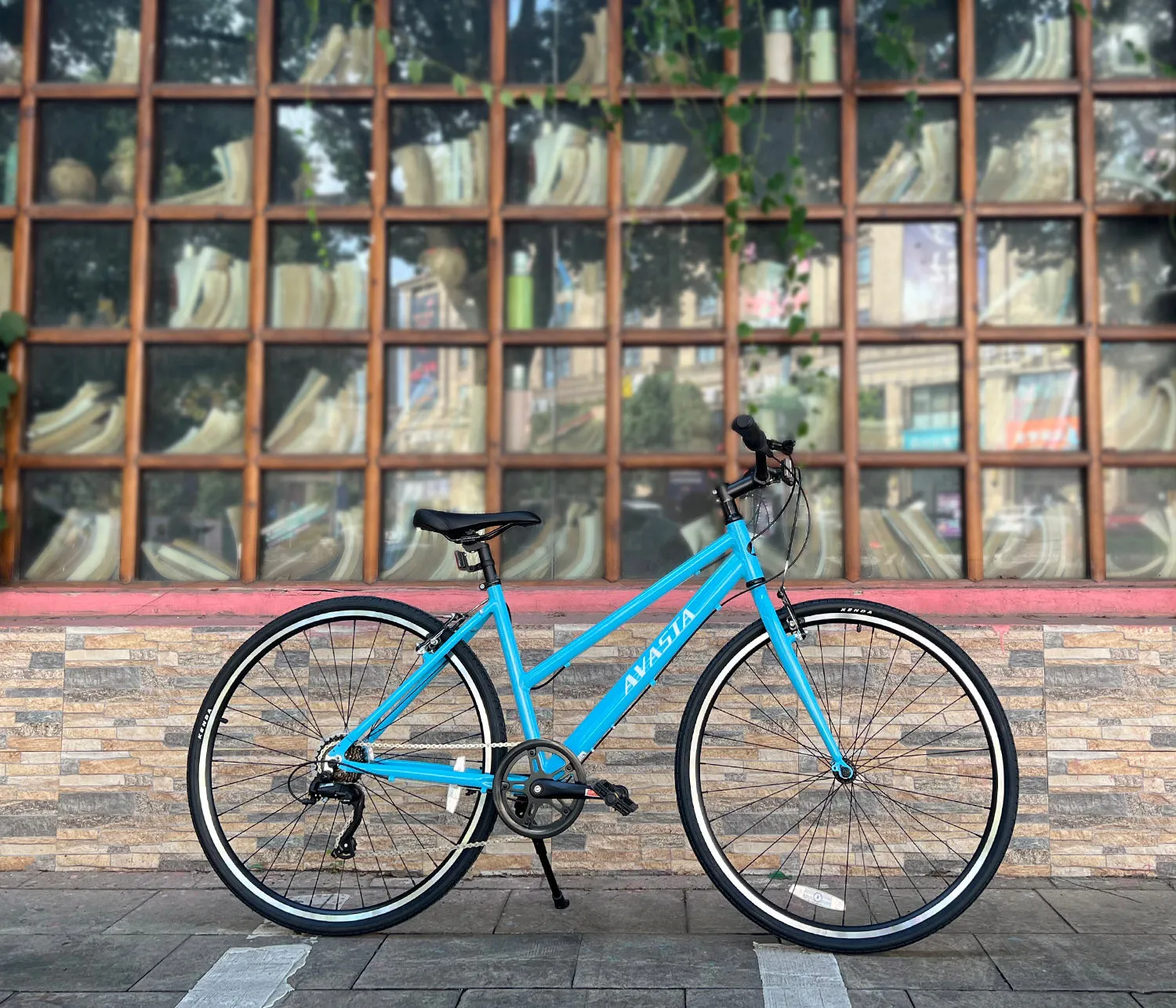 700C  Hybrid Bike with 7 Speed for Women-Populus