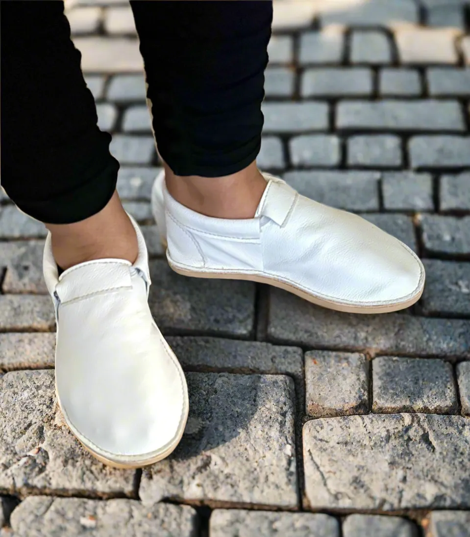 Adult Moccasin - Classic (Fringeless) - Moab Suede