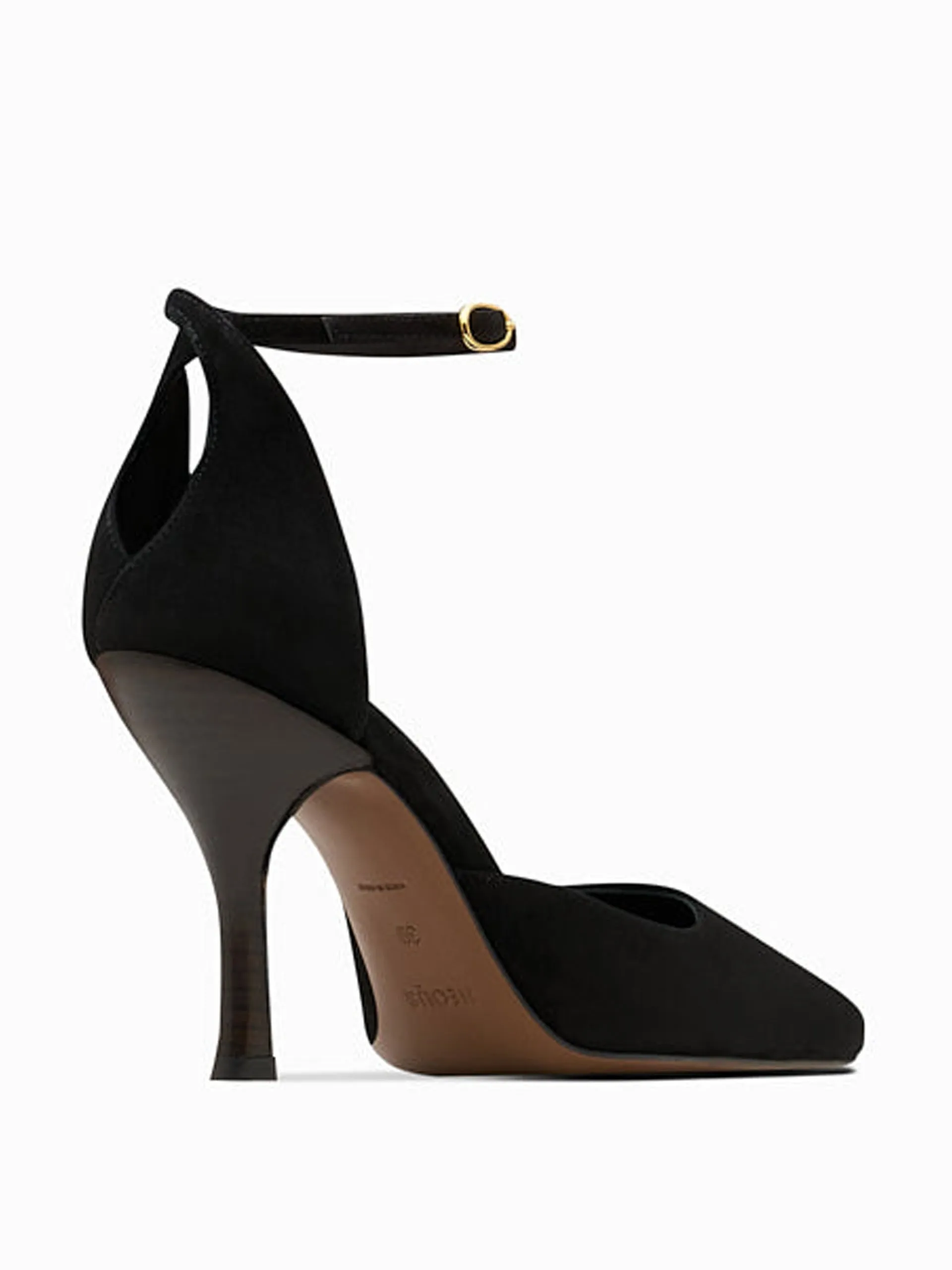 Black Nekkar pumps