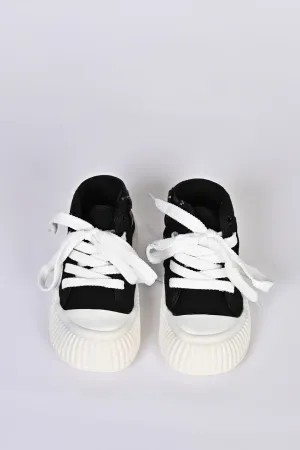BOYS CANVAS TRAINERS