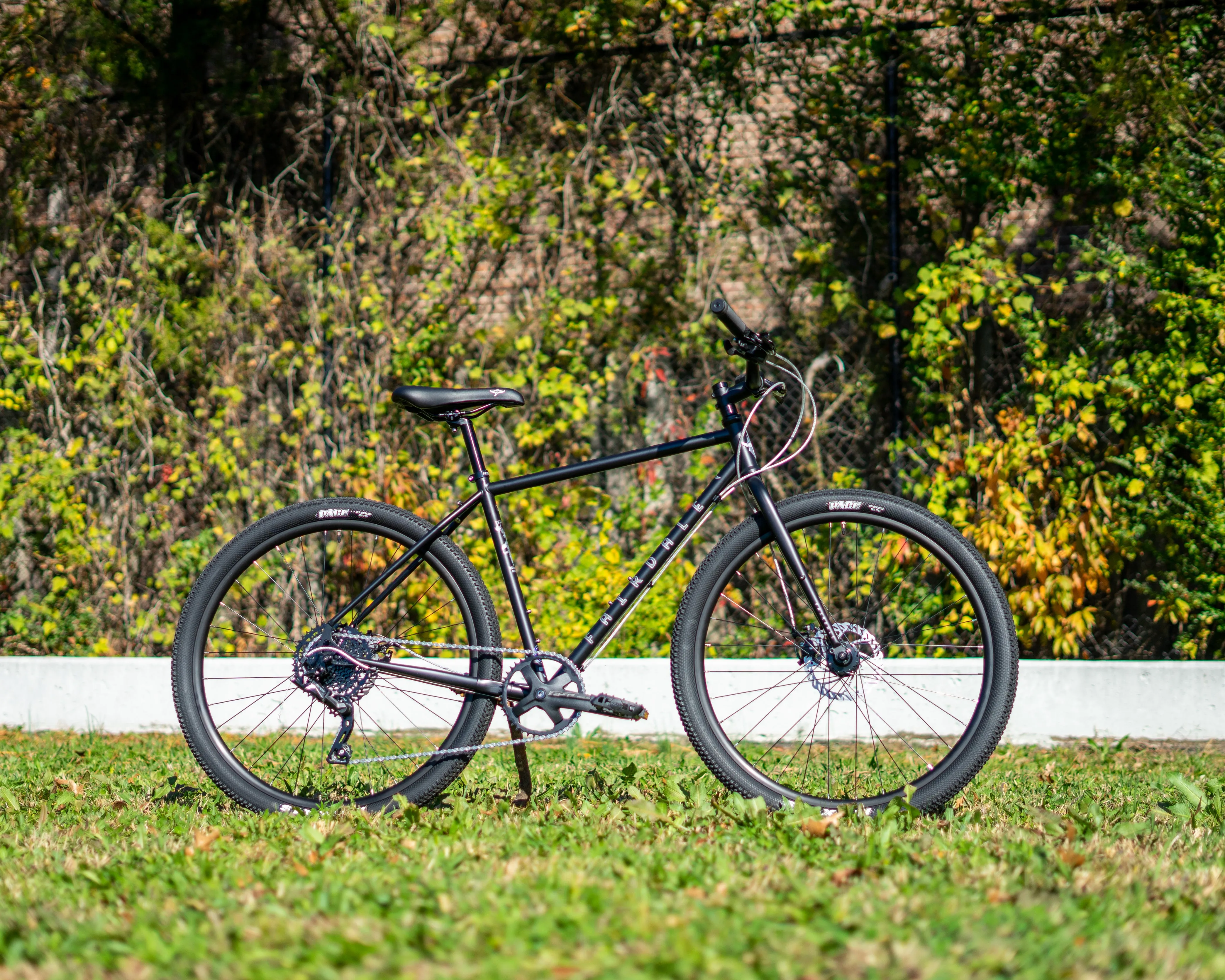Fairdale Weekender Archer 2023 Matte Black