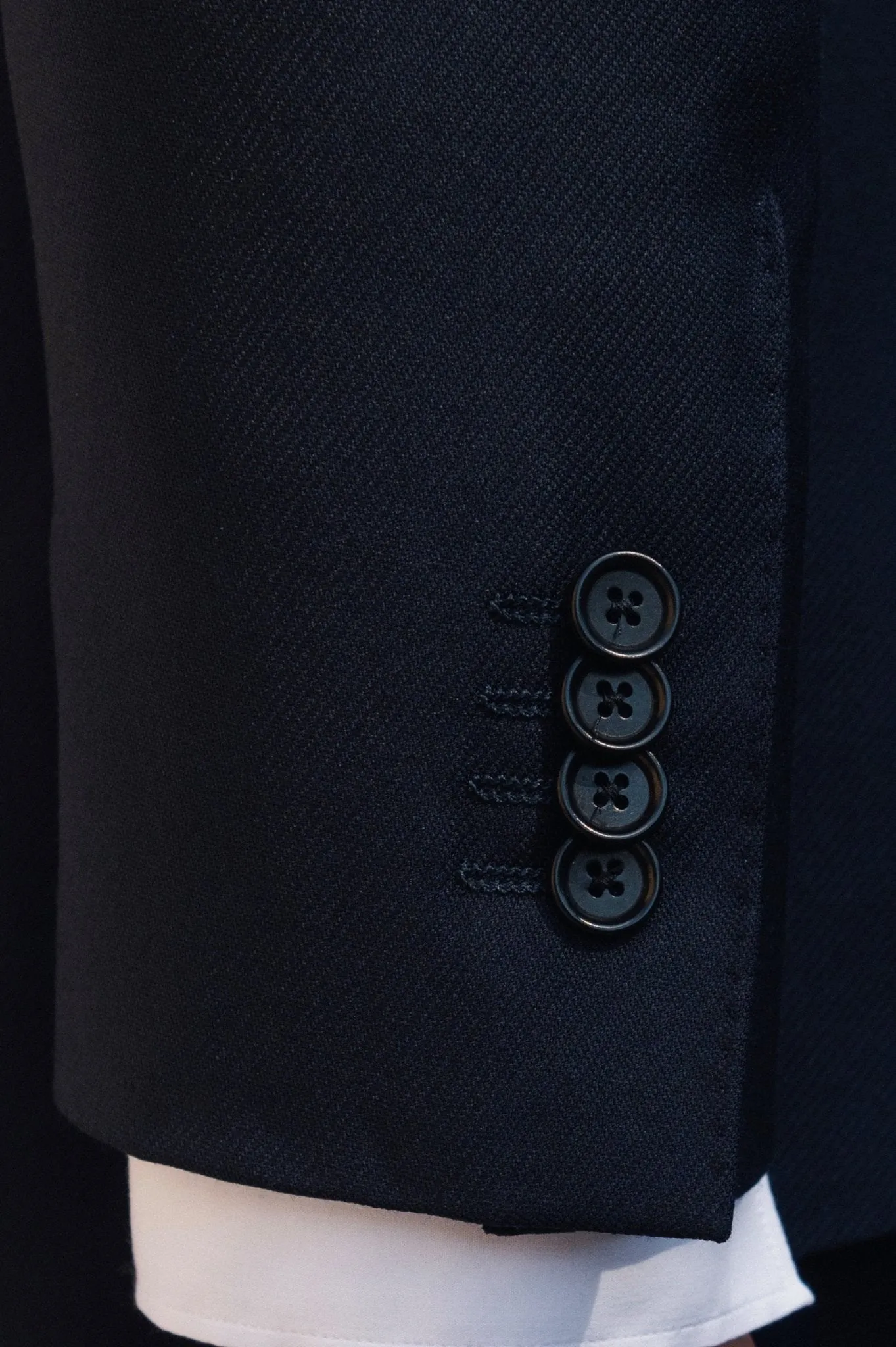 HENRY SARTORIAL HERITAGE Zegna High Performance™ Full Canvas Plain Suit DARK NAVY REG