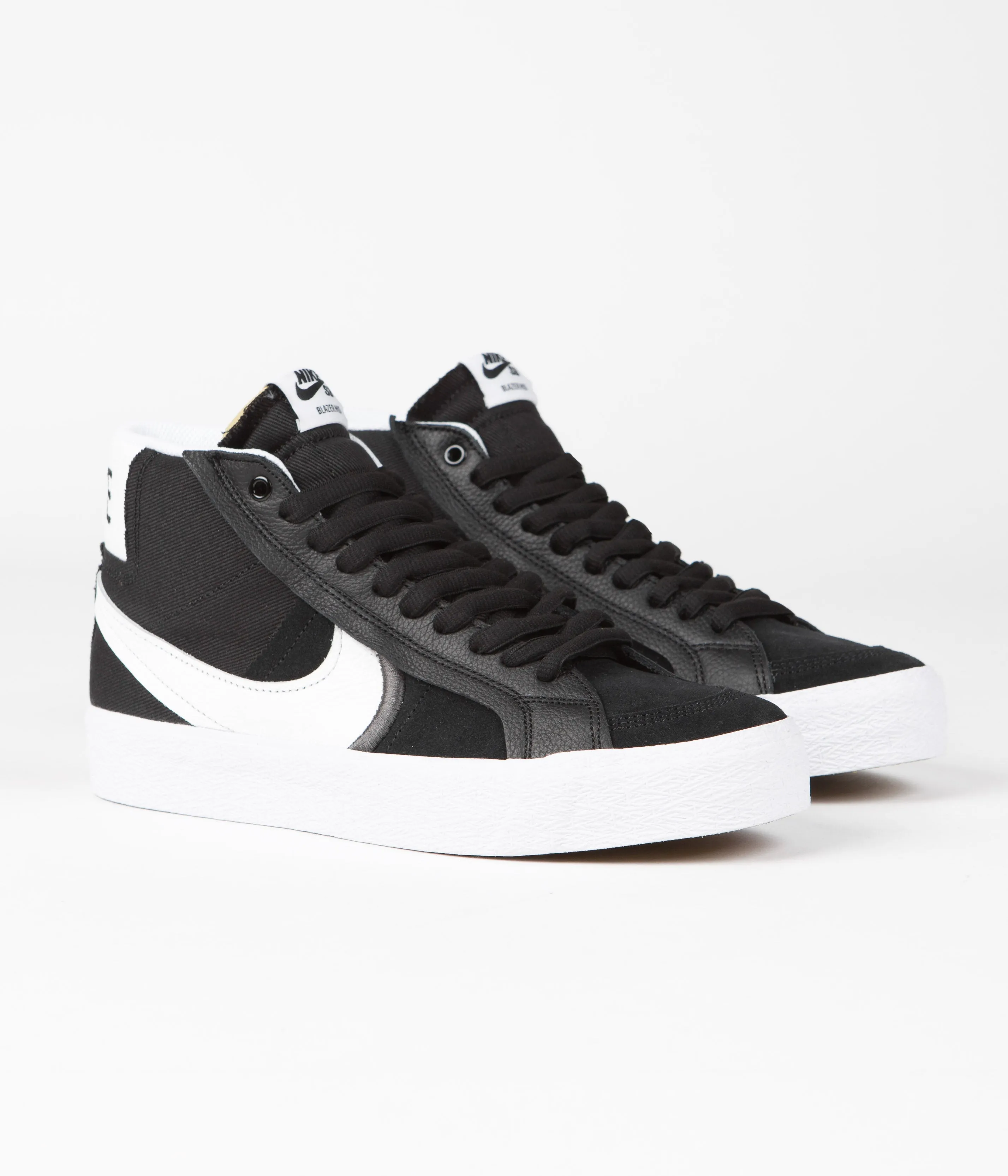Nike SB Blazer Mid Premium Plus Shoes - Black / White