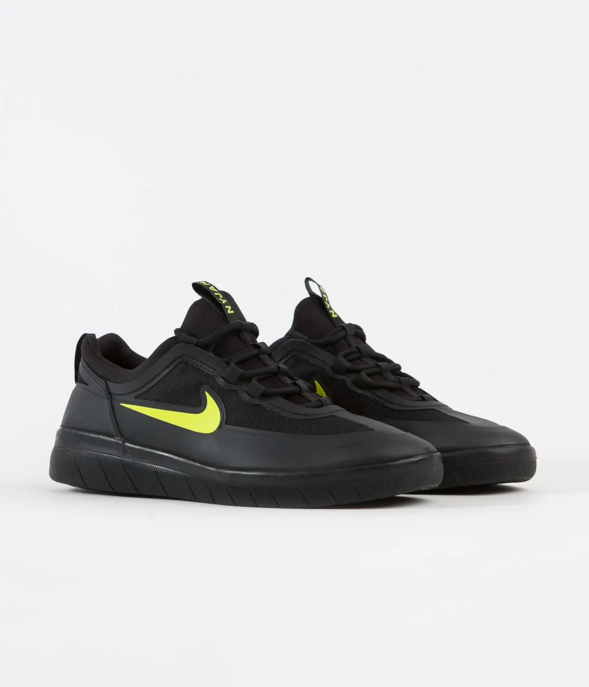 Nike SB Nyjah Free 2 Shoes - Black / Cyber - Black - Black