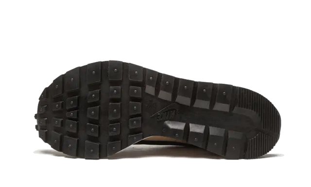 Nike x Sacai Vaporwaffle Sesame